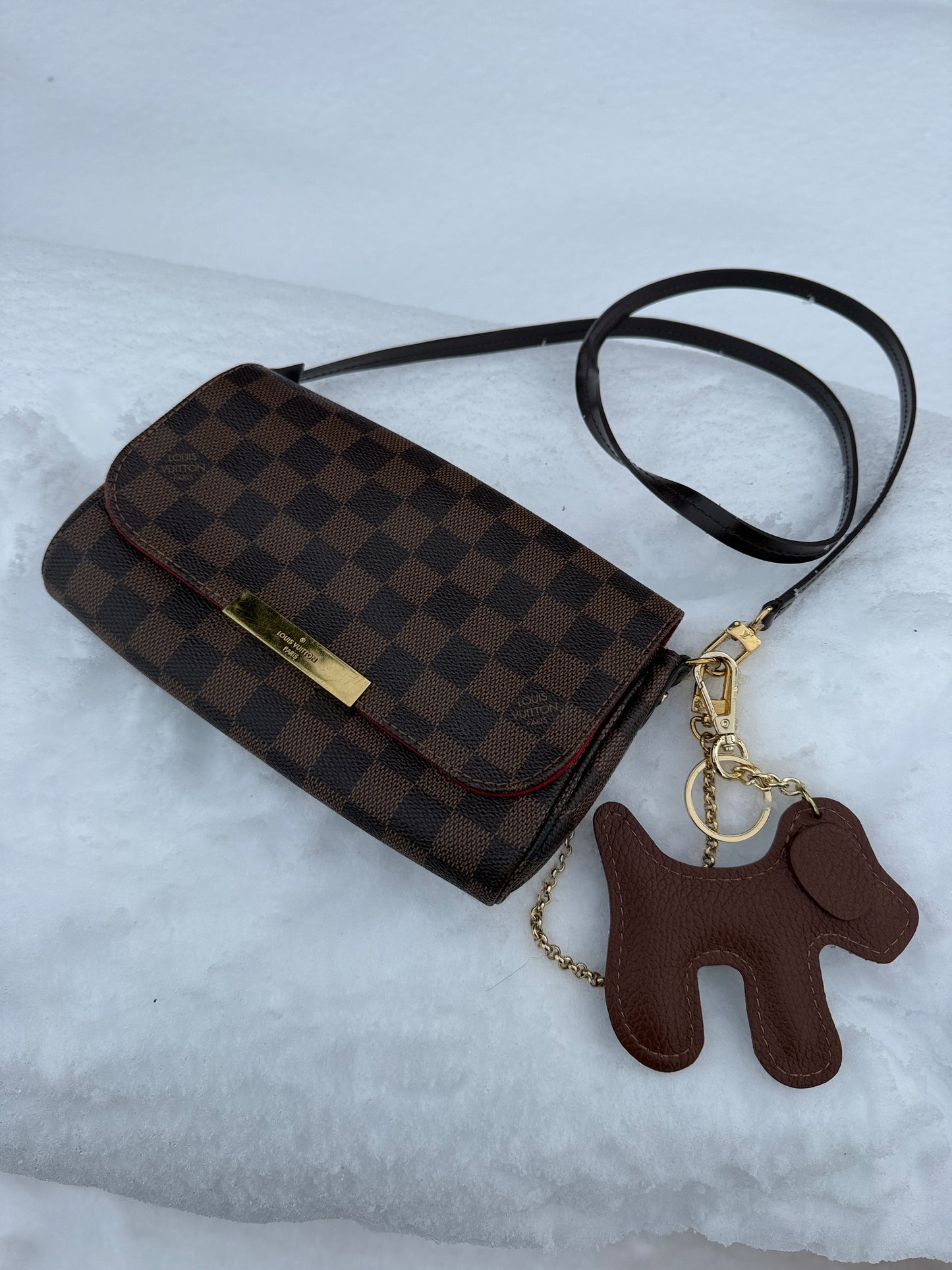 City Dog Charm - Camel